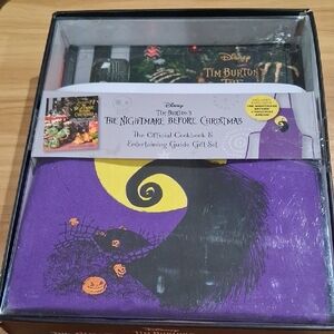 The Nightmare Before Christmas Cookbook Gift Set